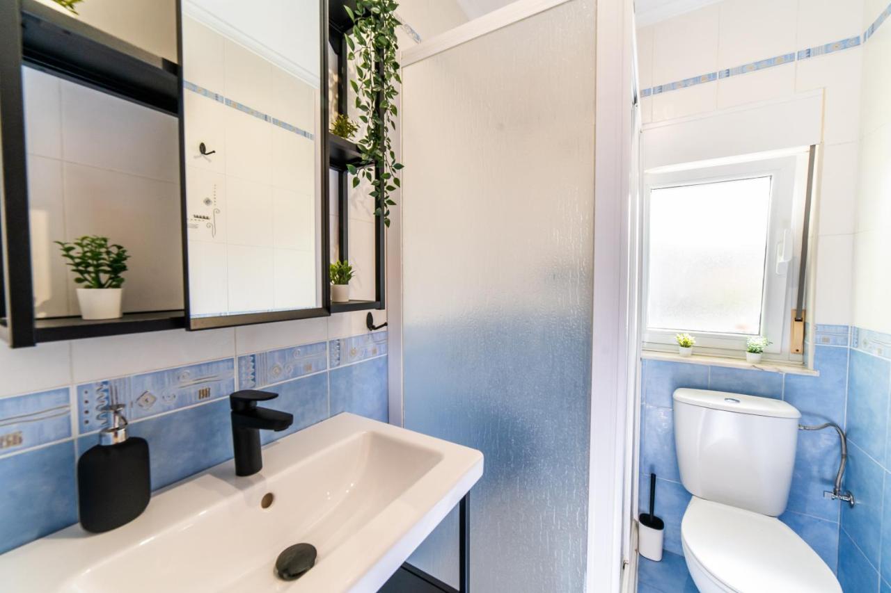 アビレス Casa Lopez Bed & Breakfast エクステリア 写真